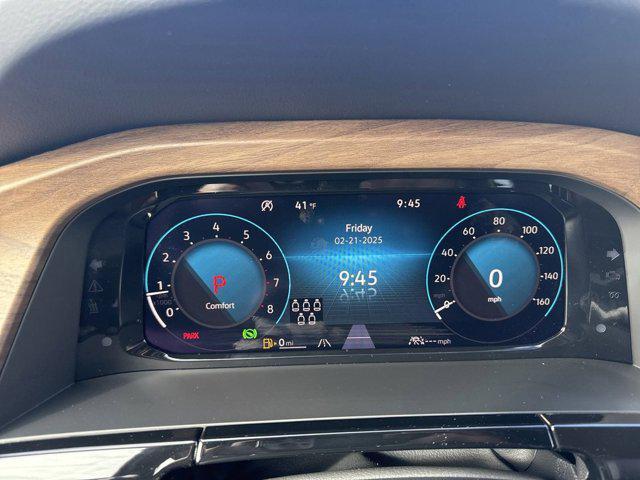 new 2025 Volkswagen Atlas car, priced at $43,073