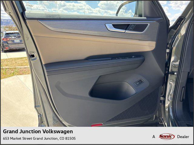new 2025 Volkswagen Atlas Cross Sport car, priced at $45,911