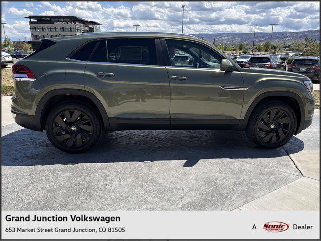 new 2025 Volkswagen Atlas Cross Sport car, priced at $45,911