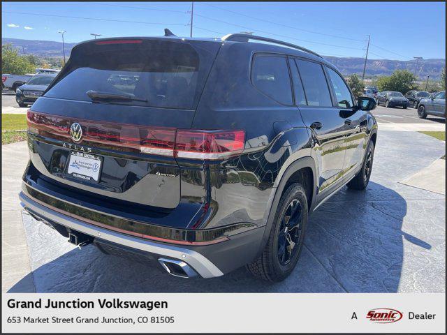 new 2024 Volkswagen Atlas car, priced at $47,111