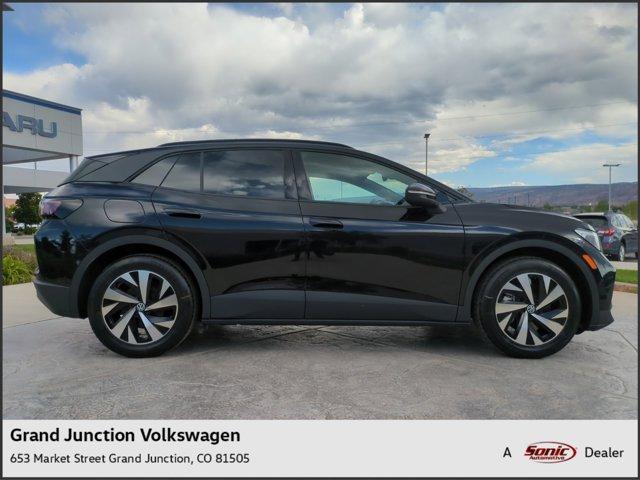 new 2024 Volkswagen ID.4 car, priced at $41,456