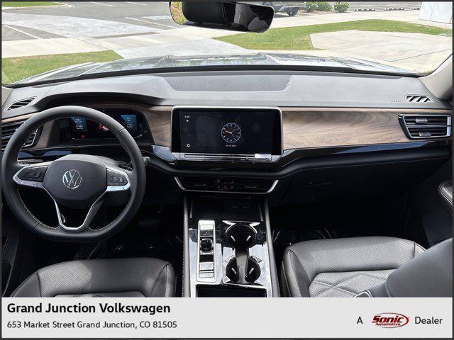 new 2025 Volkswagen Atlas car, priced at $45,151