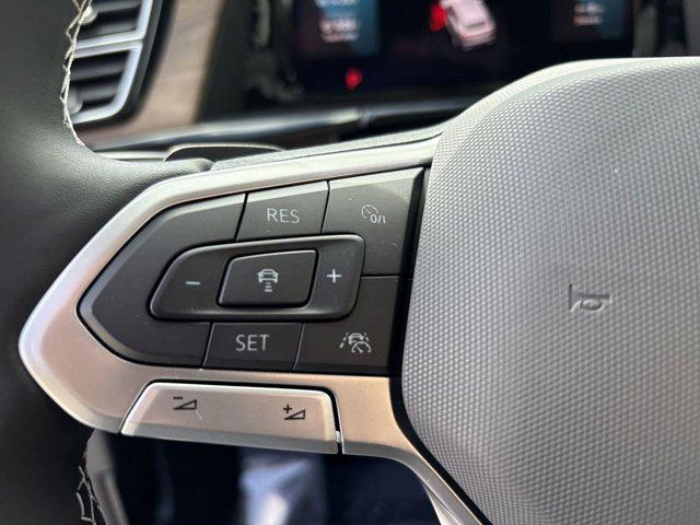 new 2025 Volkswagen Atlas car, priced at $42,733