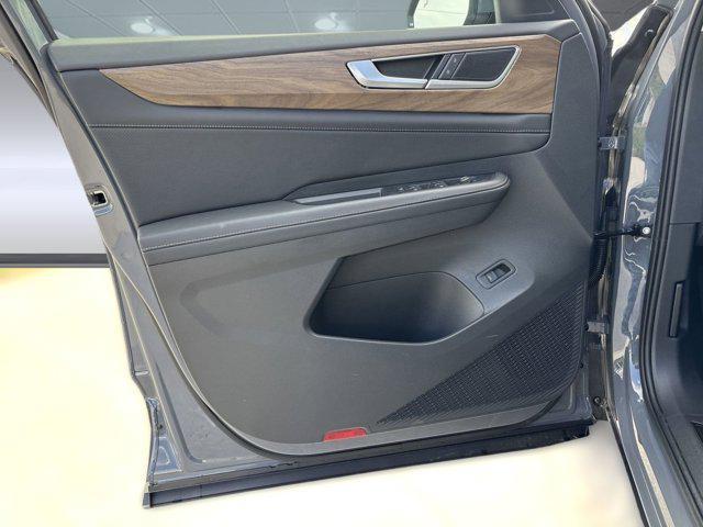 new 2025 Volkswagen Atlas car, priced at $42,733