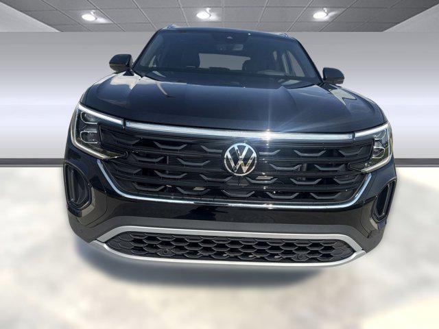 new 2026 Volkswagen Atlas Cross Sport car, priced at $50,111