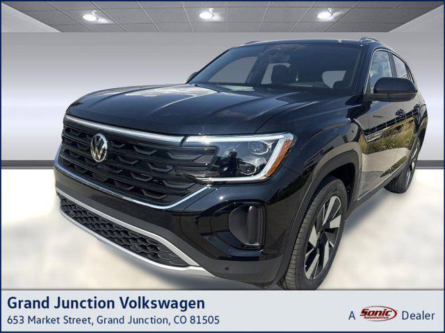new 2026 Volkswagen Atlas Cross Sport car, priced at $50,111