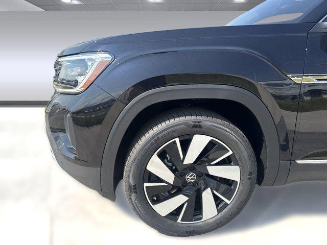new 2026 Volkswagen Atlas Cross Sport car, priced at $50,111