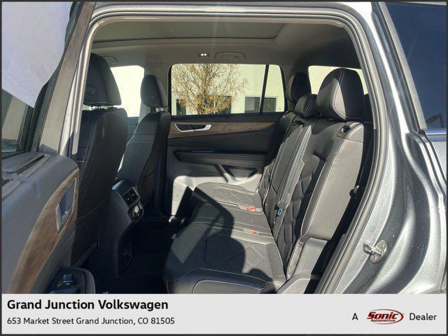 new 2025 Volkswagen Atlas car, priced at $46,001