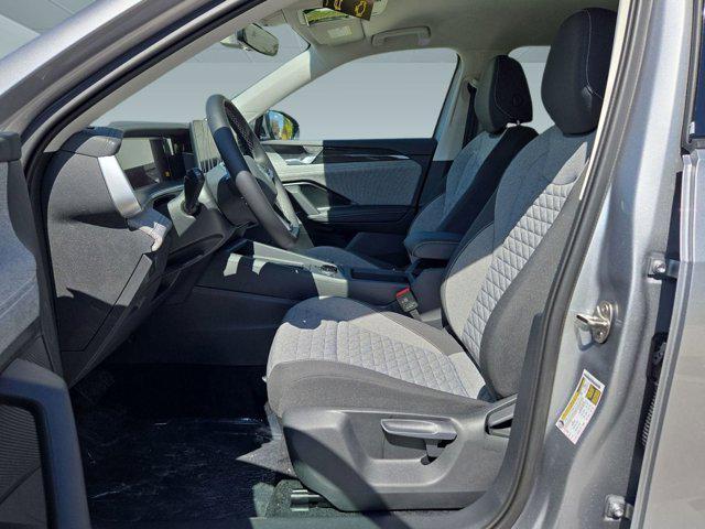 new 2025 Volkswagen Tiguan car, priced at $31,461