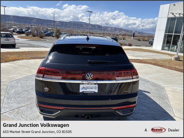 new 2025 Volkswagen Atlas Cross Sport car, priced at $45,911