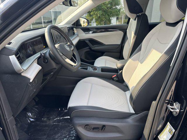 new 2025 Volkswagen Tiguan car, priced at $36,001