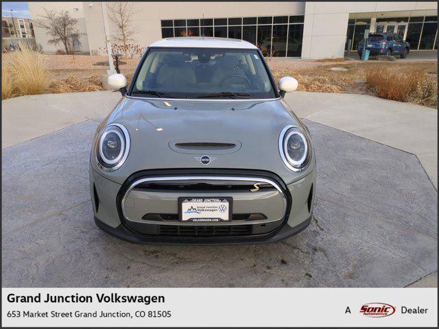 used 2023 MINI Hardtop car, priced at $19,999