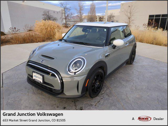 used 2023 MINI Hardtop car, priced at $19,999