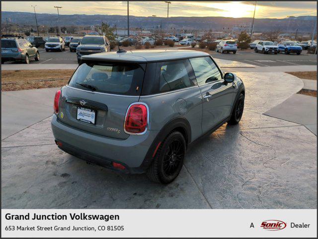 used 2023 MINI Hardtop car, priced at $19,999