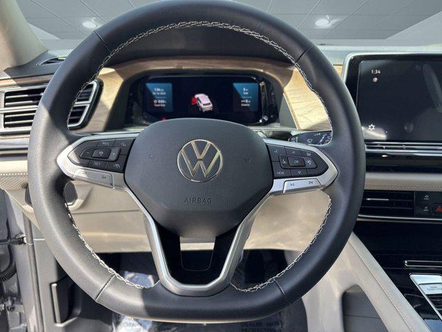 new 2025 Volkswagen Atlas car, priced at $44,722
