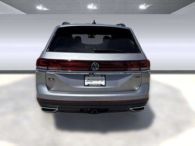new 2025 Volkswagen Atlas car, priced at $44,722
