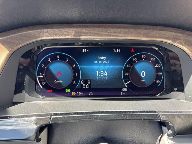 new 2025 Volkswagen Atlas car, priced at $44,722