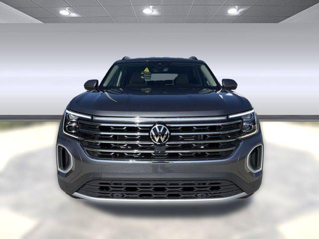 new 2025 Volkswagen Atlas car, priced at $43,522