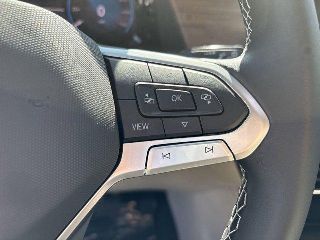 new 2025 Volkswagen Atlas car, priced at $43,522