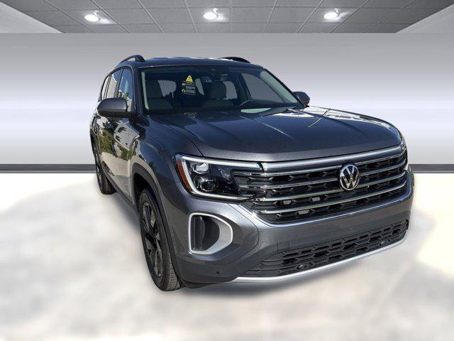 new 2025 Volkswagen Atlas car, priced at $43,522