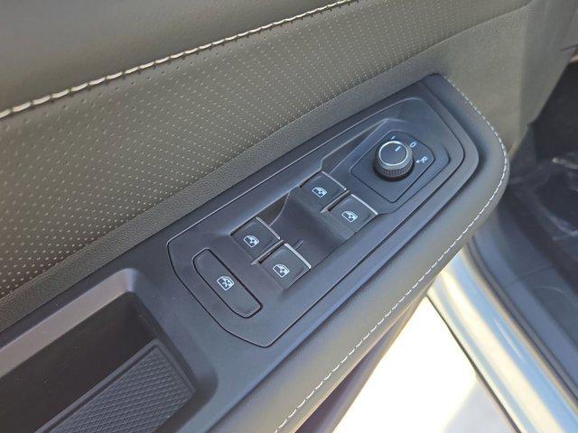 new 2026 Volkswagen Atlas car, priced at $40,391