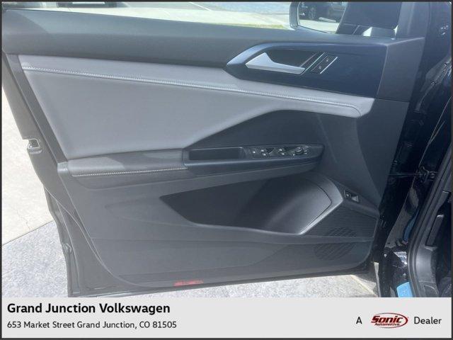 new 2024 Volkswagen Taos car, priced at $32,051