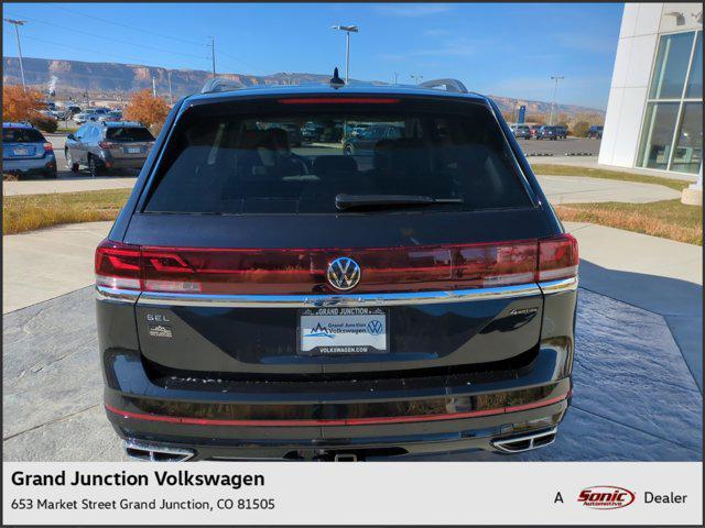 new 2024 Volkswagen Atlas car, priced at $52,881