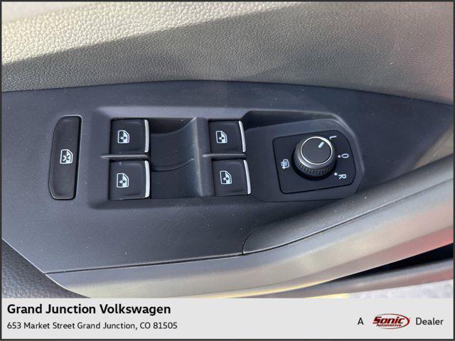 new 2025 Volkswagen Jetta car, priced at $27,401