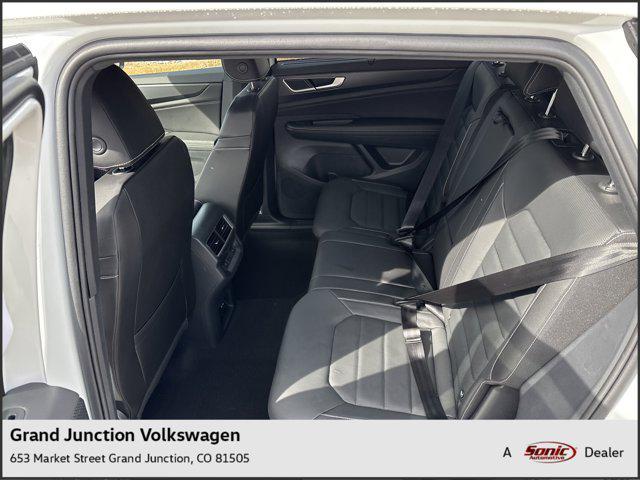 new 2025 Volkswagen Atlas Cross Sport car, priced at $50,751