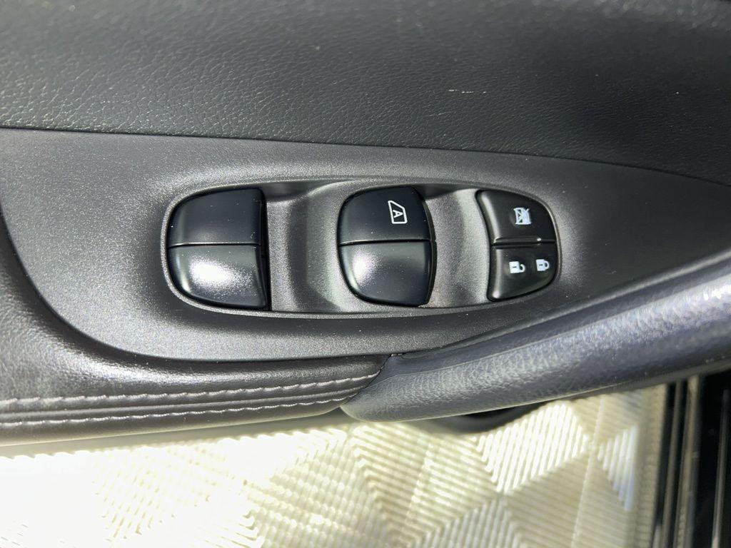 used 2022 Nissan Rogue Sport car, priced at $21,628