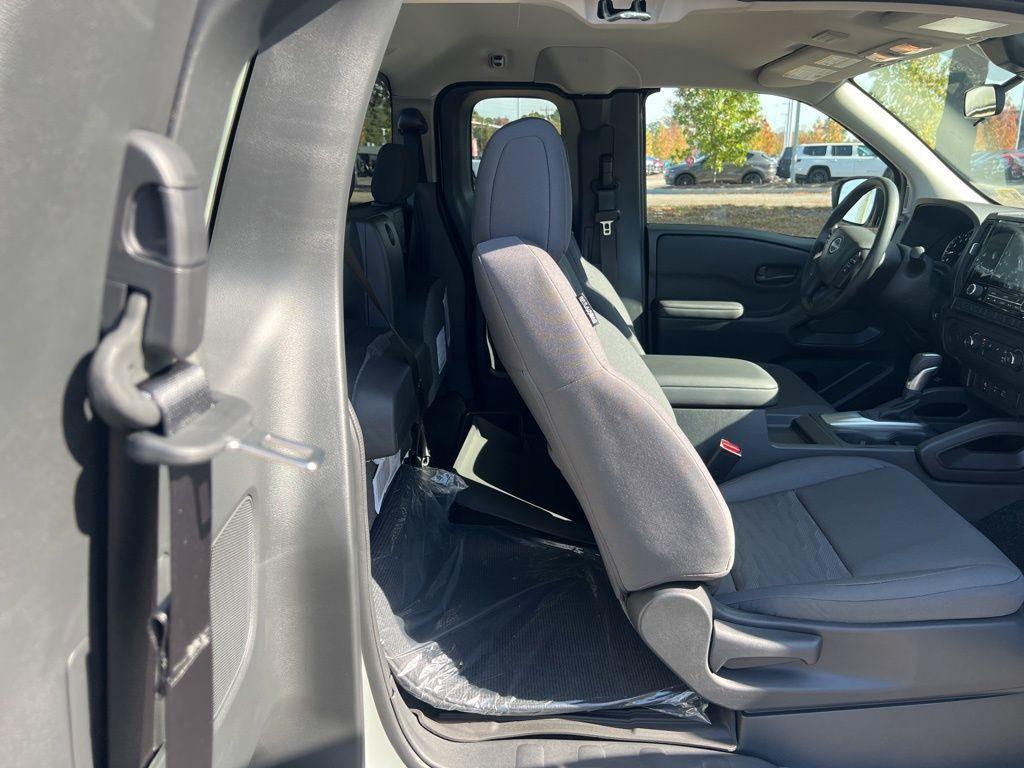 new 2025 Nissan Frontier car, priced at $30,326