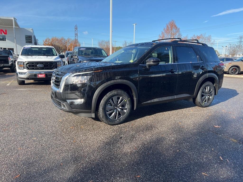 new 2025 Nissan Pathfinder car, priced at $40,910