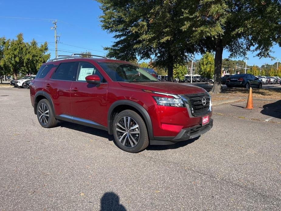 new 2024 Nissan Pathfinder car, priced at $50,871