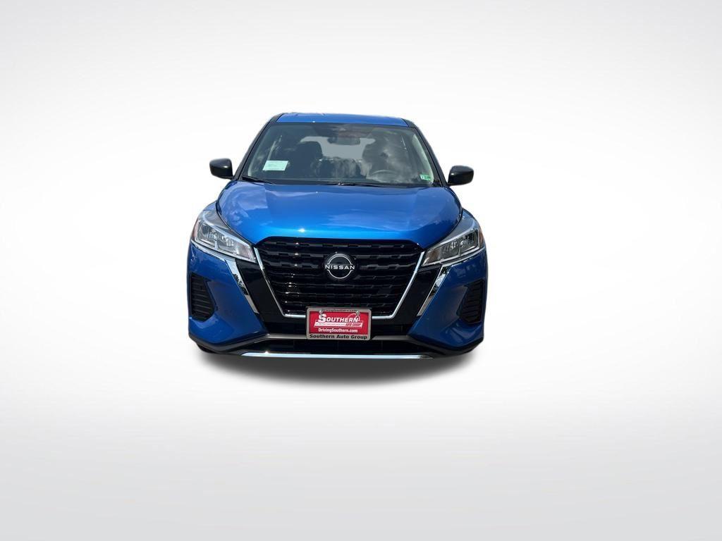 new 2025 Nissan Kicks Play car, priced at $21,642