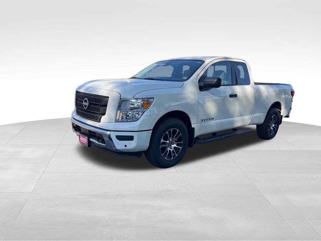 new 2024 Nissan Titan car, priced at $44,090