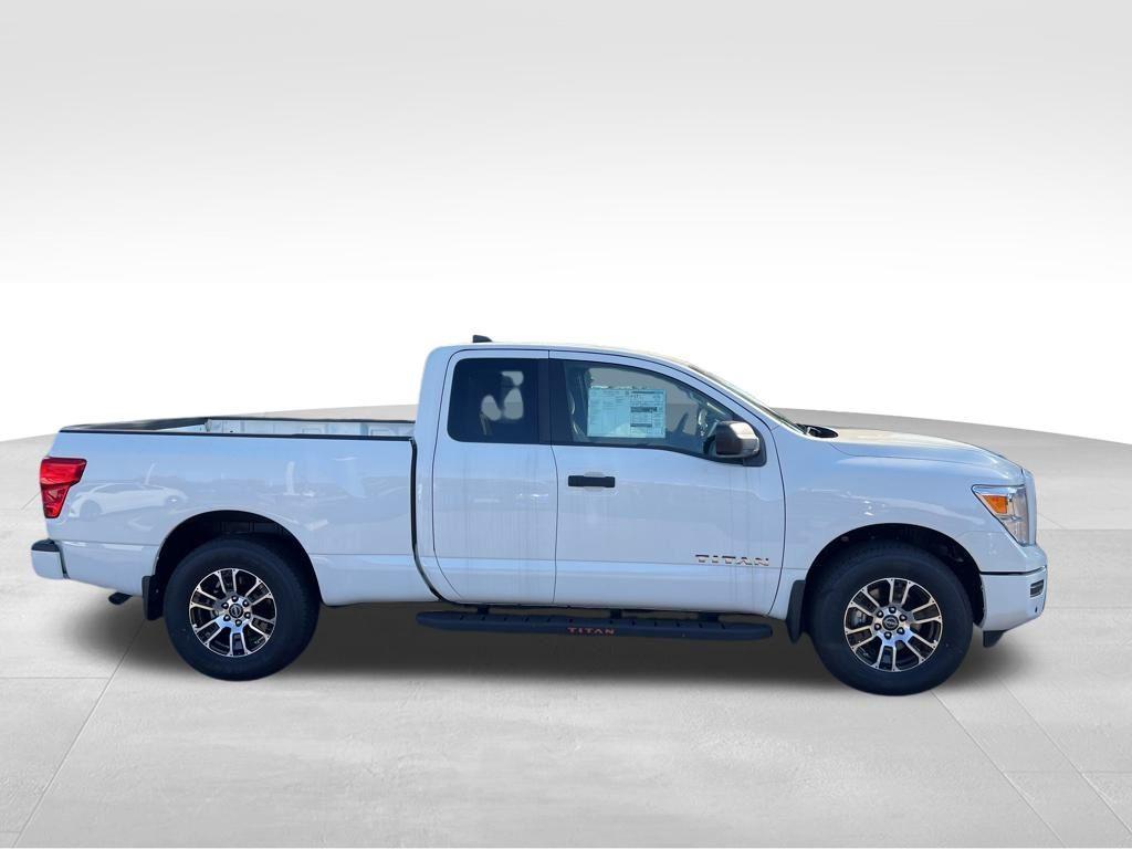 new 2024 Nissan Titan car, priced at $44,090