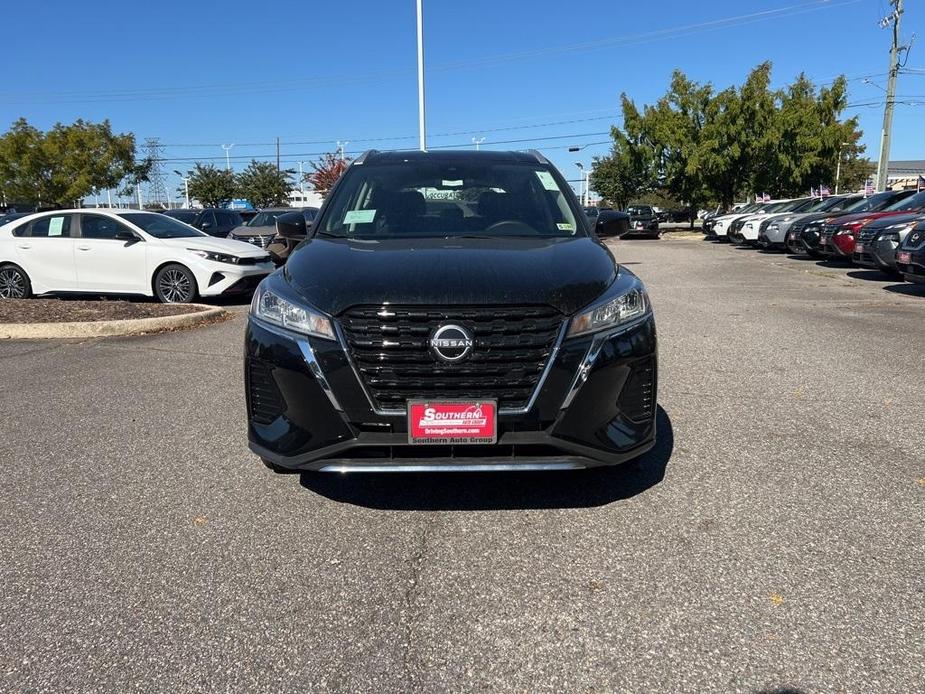 new 2024 Nissan Kicks car, priced at $23,554