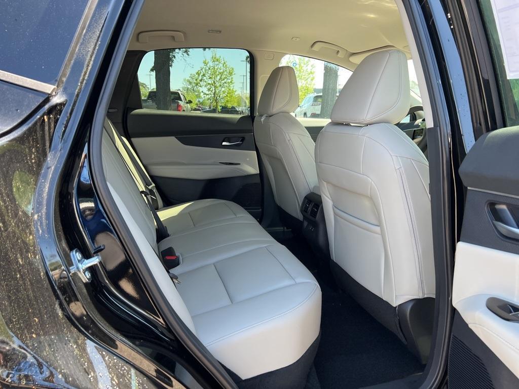 new 2025 Nissan Murano car, priced at $41,751