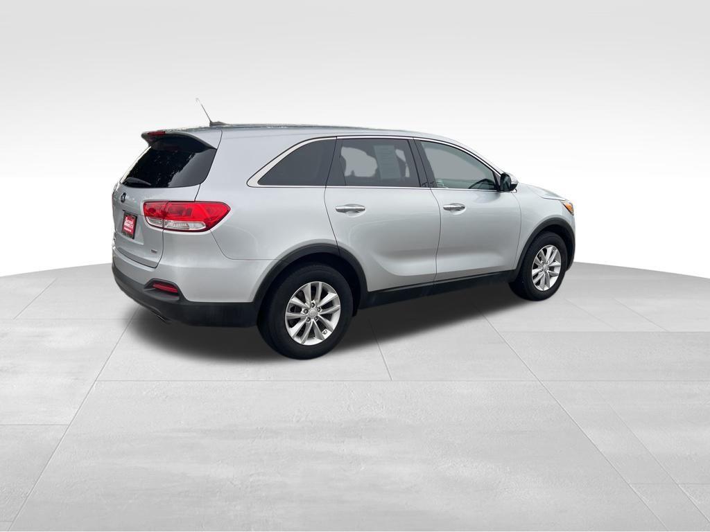 used 2018 Kia Sorento car, priced at $9,264