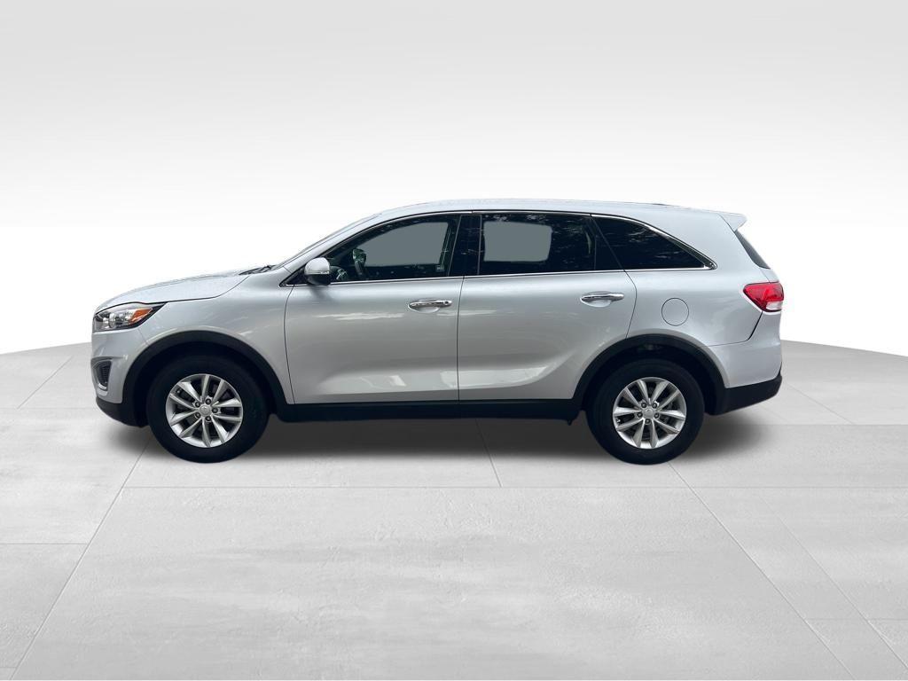 used 2018 Kia Sorento car, priced at $9,264