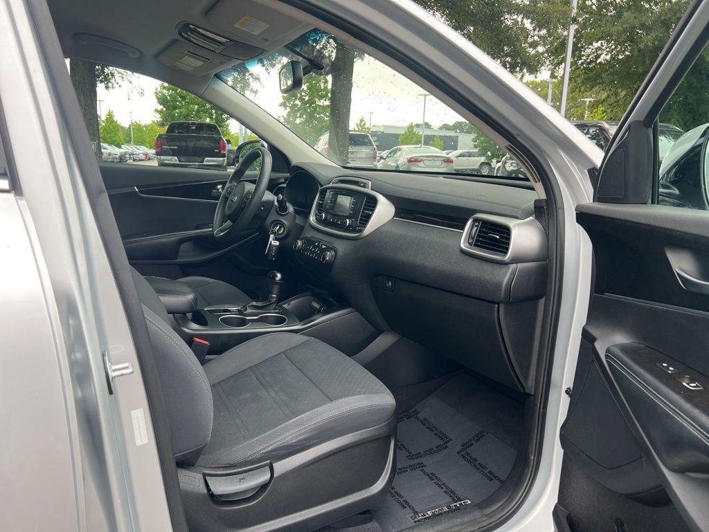 used 2018 Kia Sorento car, priced at $9,264