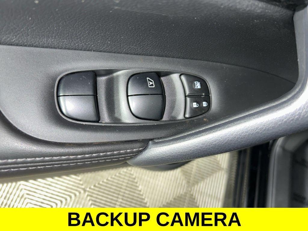 used 2022 Nissan Rogue Sport car, priced at $22,890