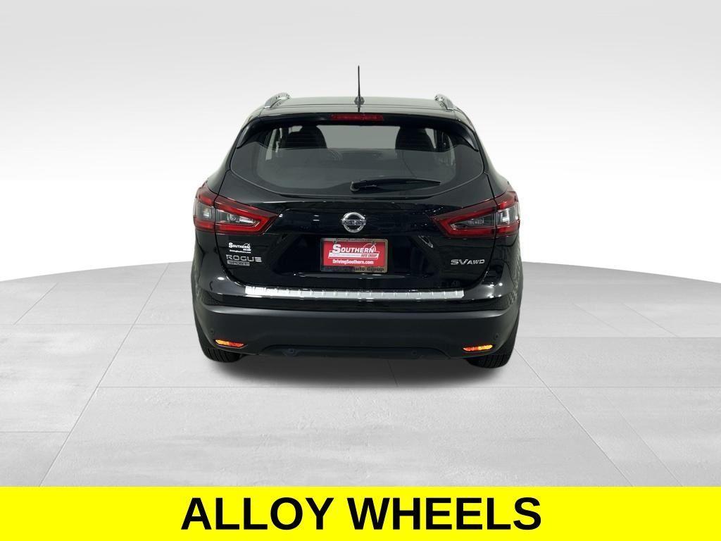 used 2022 Nissan Rogue Sport car, priced at $22,890