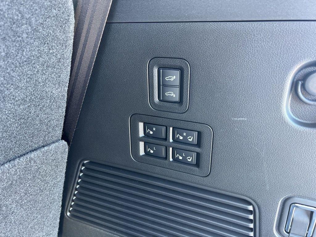 new 2025 Nissan Armada car, priced at $73,667
