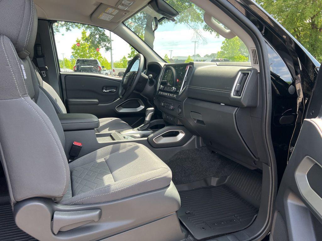 new 2025 Nissan Frontier car, priced at $29,700
