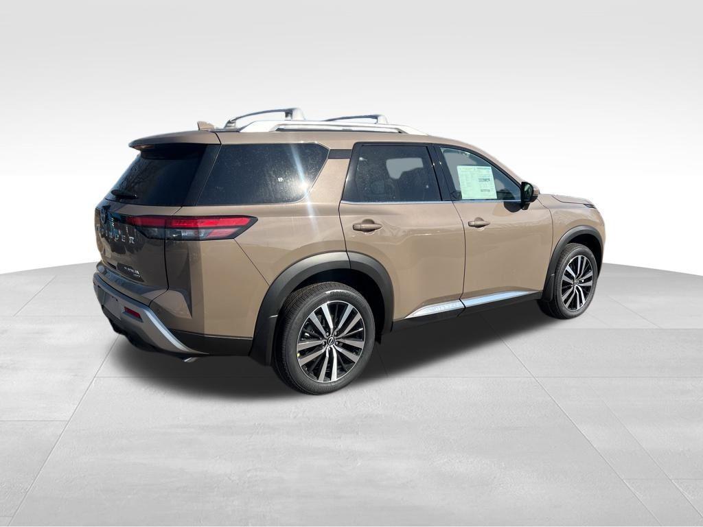 new 2025 Nissan Pathfinder car, priced at $48,705