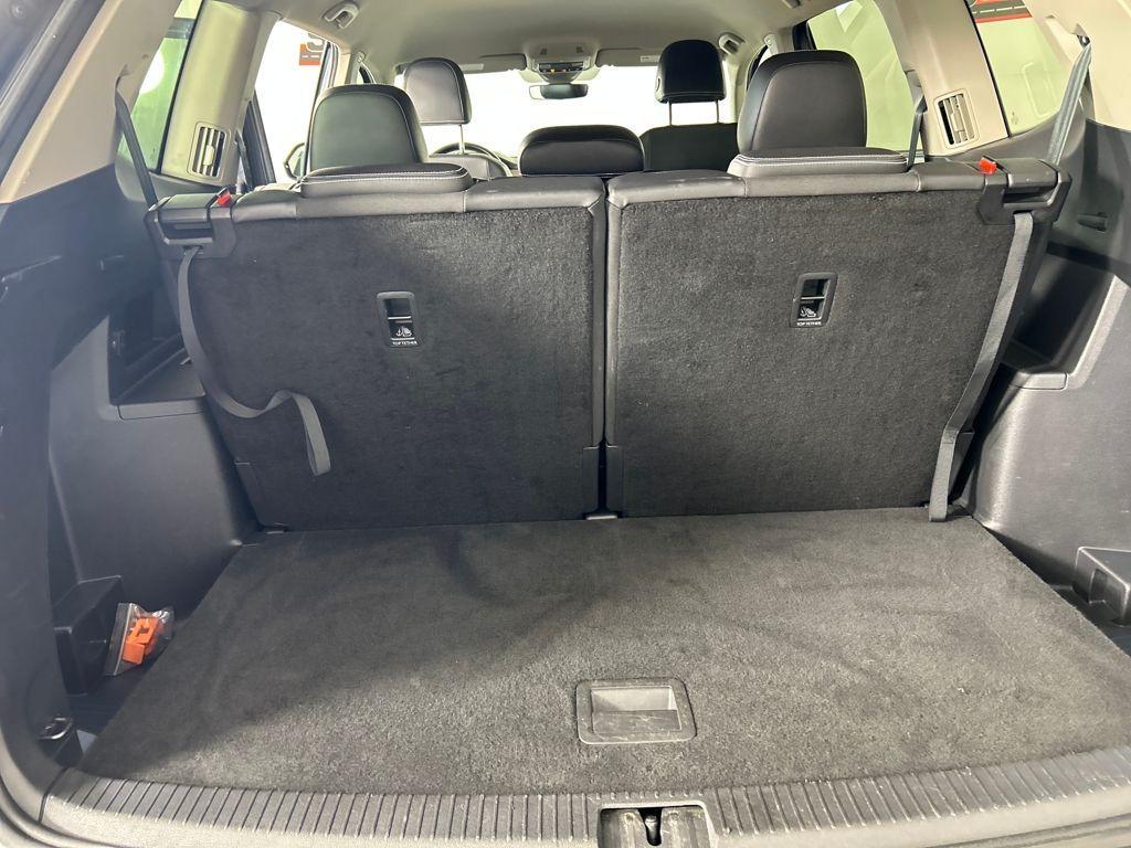 used 2024 Volkswagen Atlas car, priced at $27,800