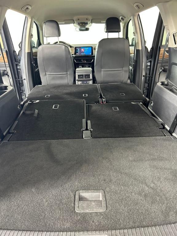 used 2024 Volkswagen Atlas car, priced at $27,800