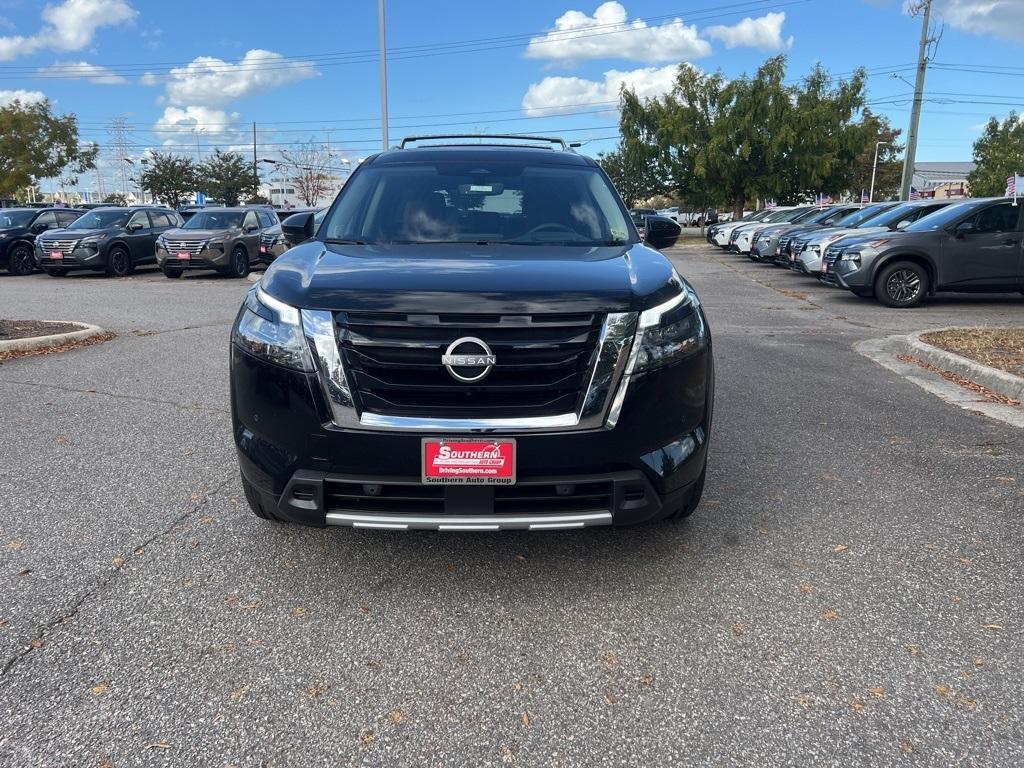 new 2025 Nissan Pathfinder car, priced at $54,605