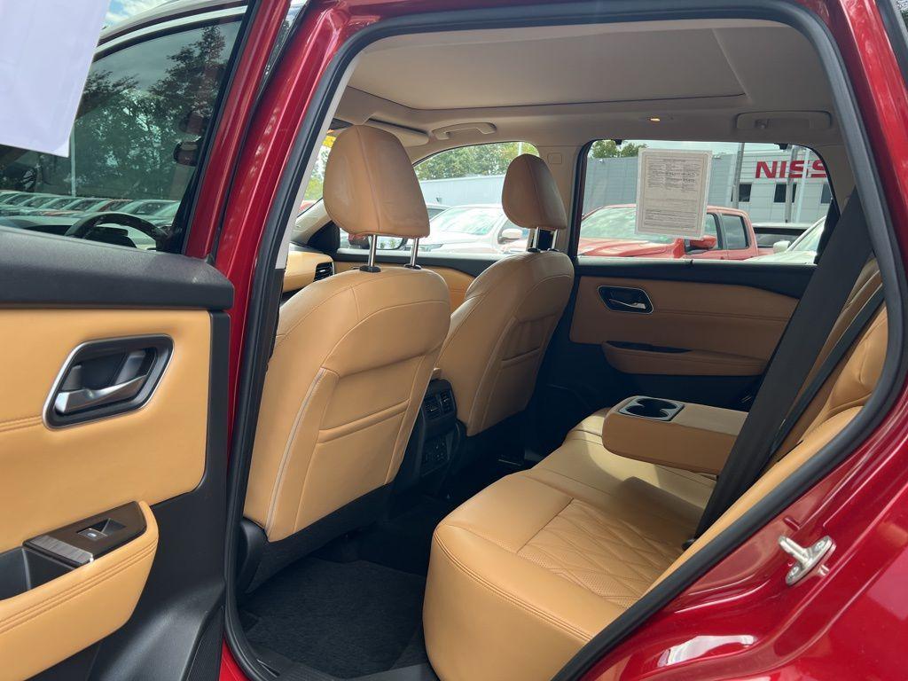 used 2021 Nissan Rogue car, priced at $26,881
